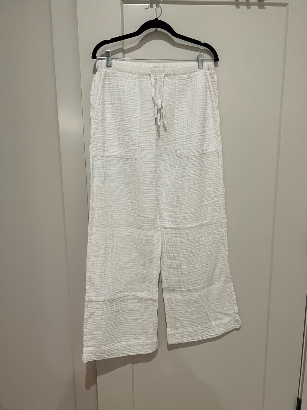 Faherty Cream Elastic Waist Gauze Pants